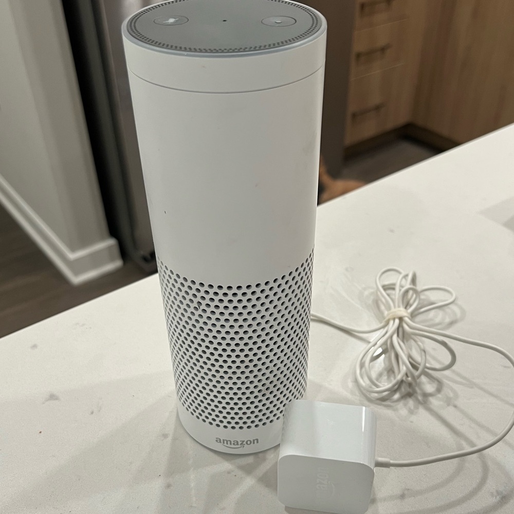 Amazon Echo Smart Assistant 1st Generation Home Music Speaker With Alexa